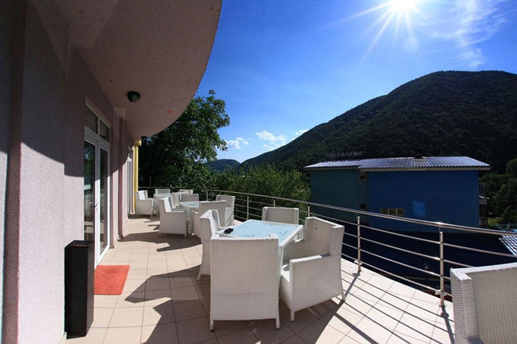 Hotel International Băile Herculane Εξωτερικό φωτογραφία